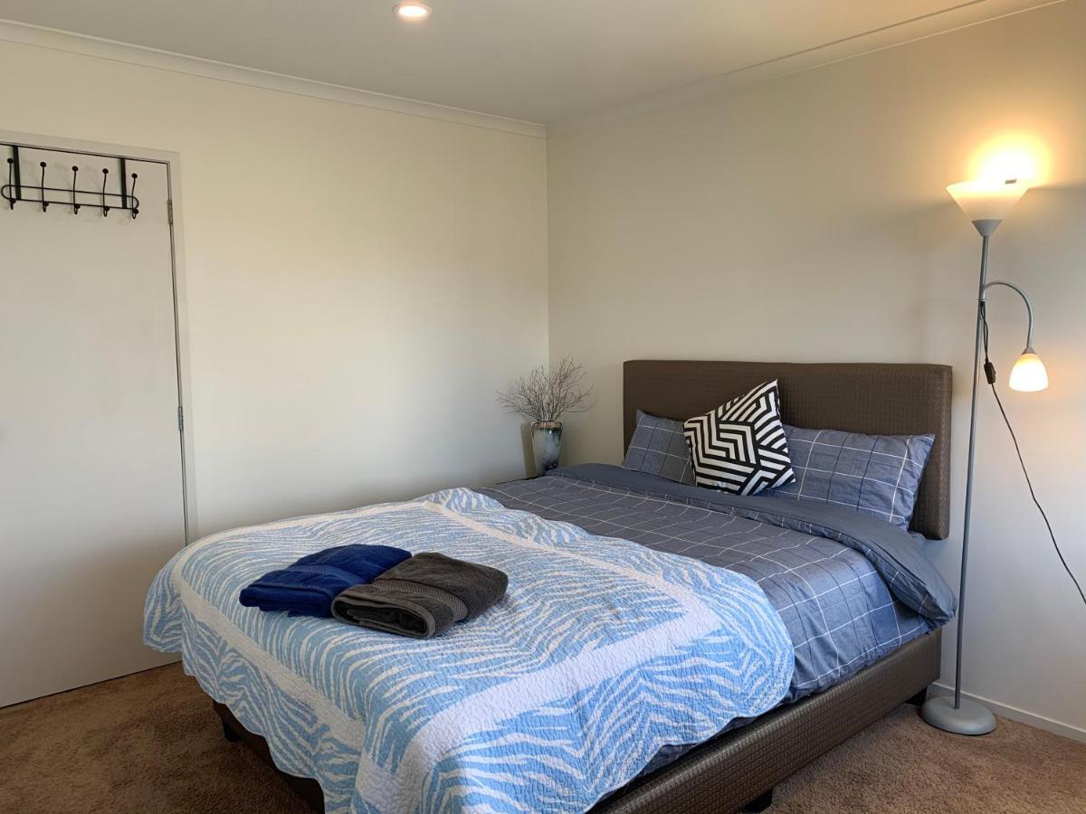 Albany Oteha Home-Bnb Auckland Ngoại thất bức ảnh