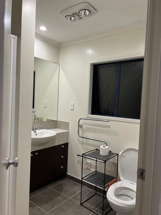 Albany Oteha Home-Bnb Auckland Ngoại thất bức ảnh