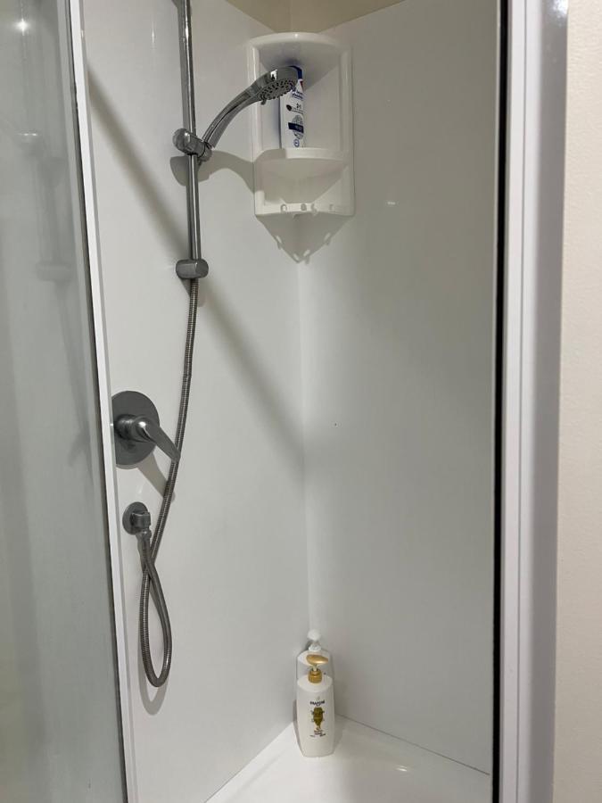 Albany Oteha Home-Bnb Auckland Ngoại thất bức ảnh
